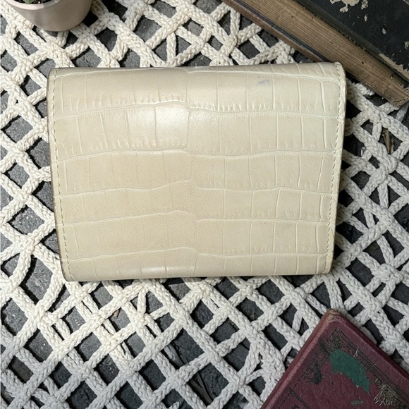 JW Pei Croc Embossed Mini Wallet Clutch Cream ✨ Gold Ring Vegan Leather - Picture 10 of 10
